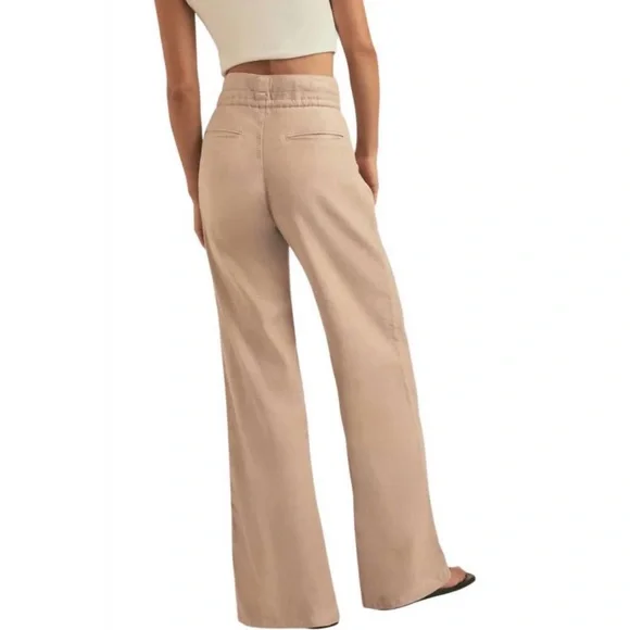 New Favorite Daughter linen wide leg pants in warm sand (beige) - Small - Picture 4 of 8